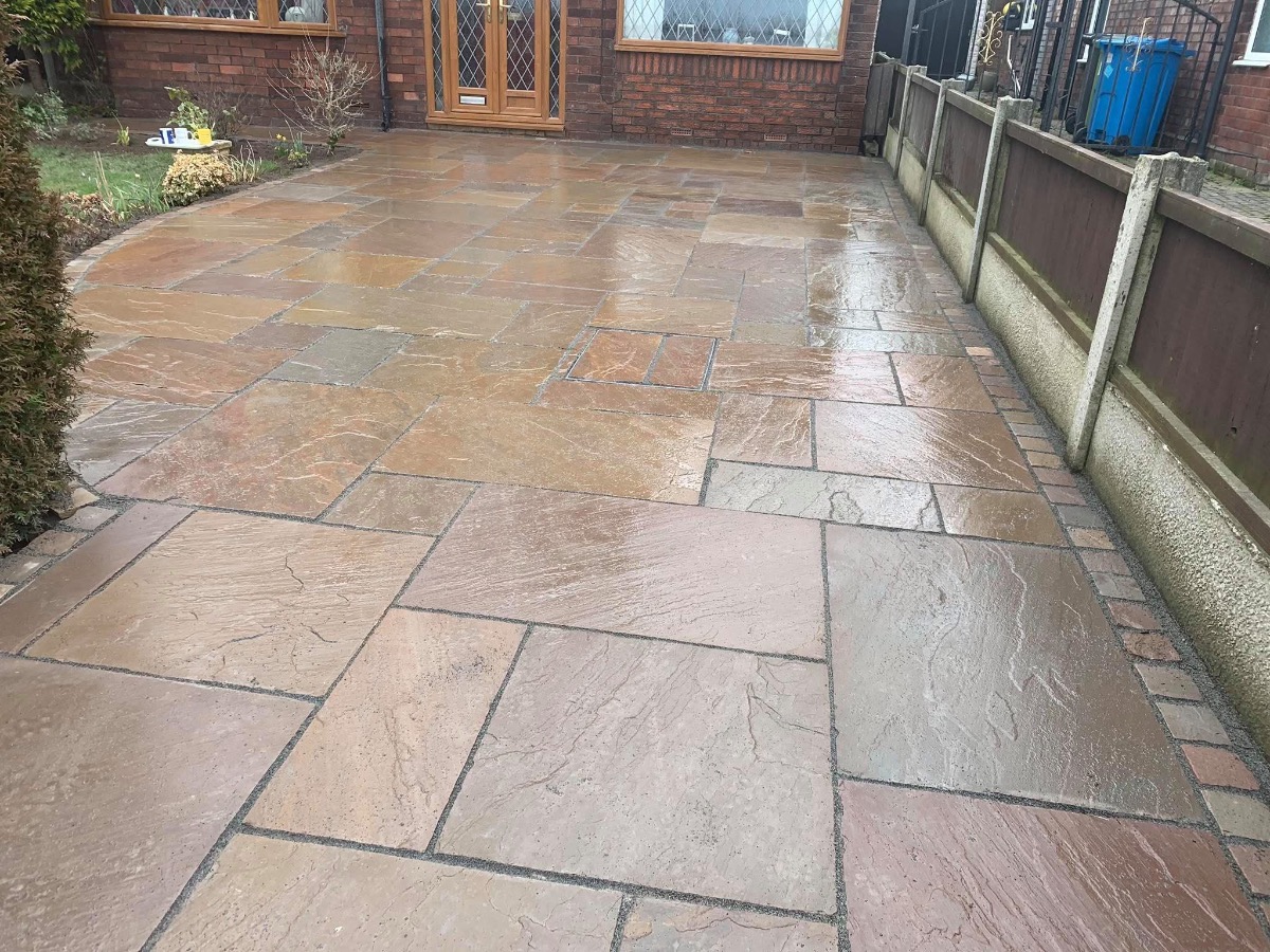 Builder: Image 15