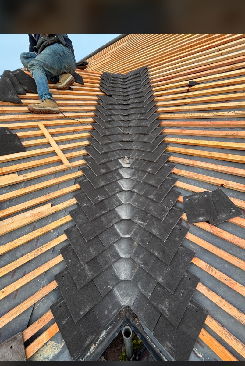 Builder: Image 1