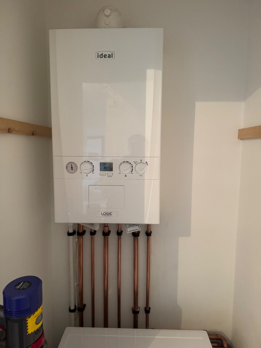Heating Engineer: Image 2