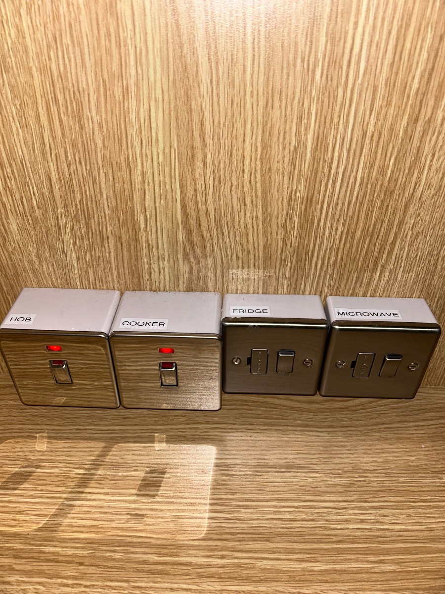 Electrician: Image 16