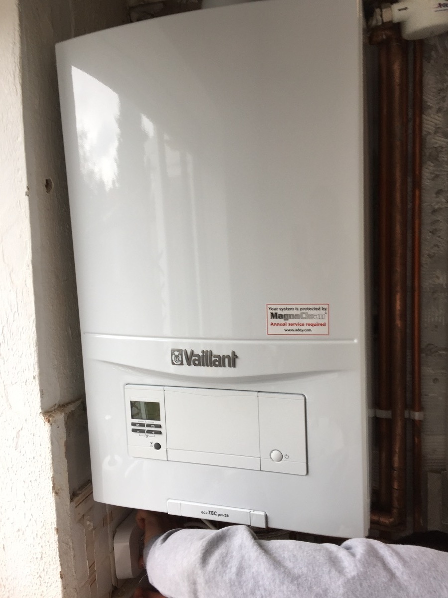 Heating Engineer: Image 3