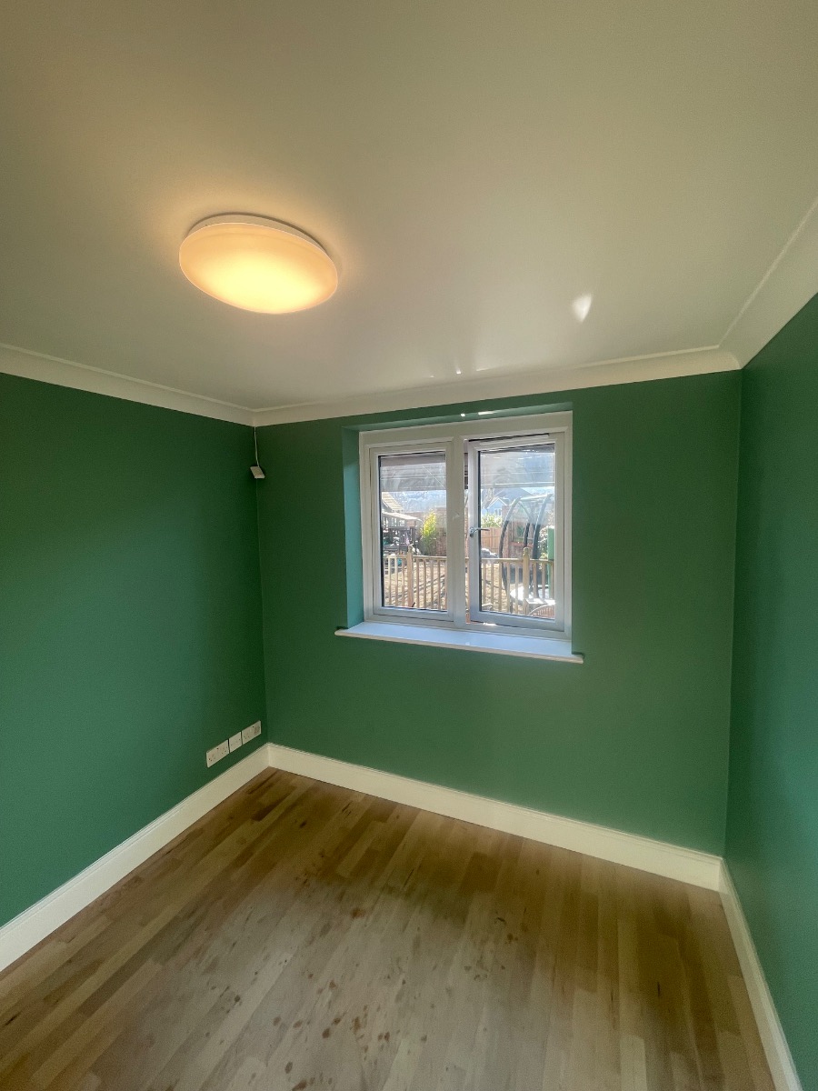 Painter and Decorator: Image 2