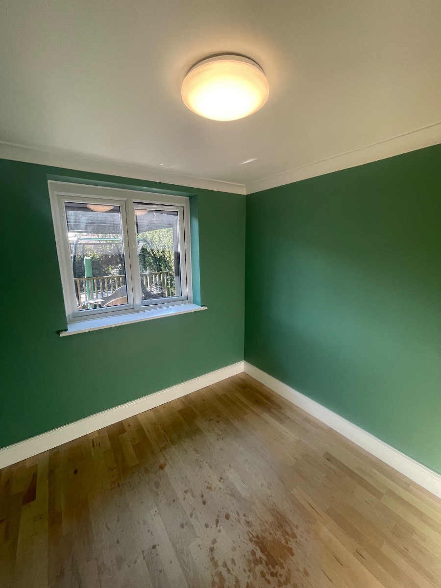 Painter and Decorator: Image 3