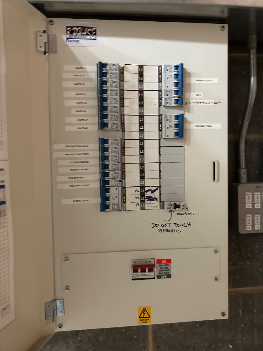 Electrician: Image 5