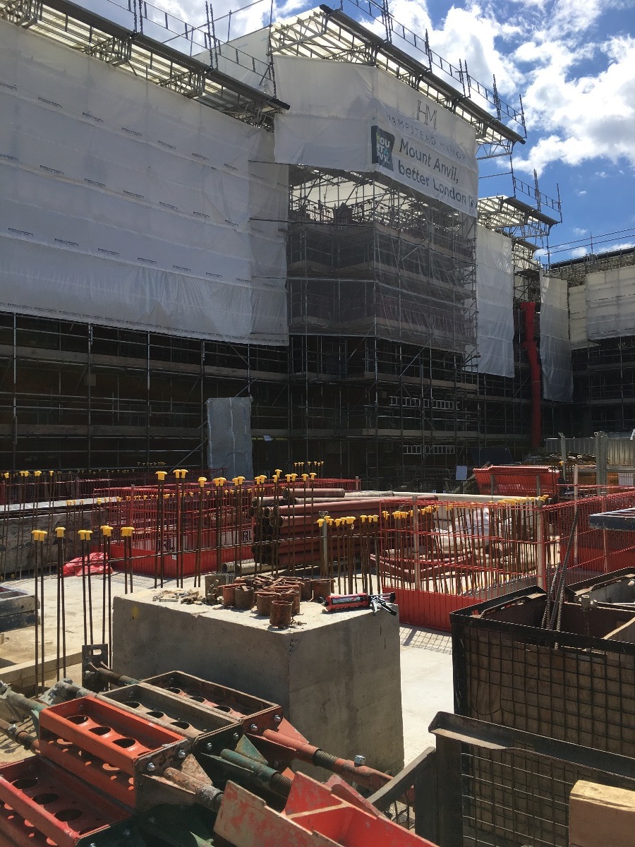 Builder: Image 1