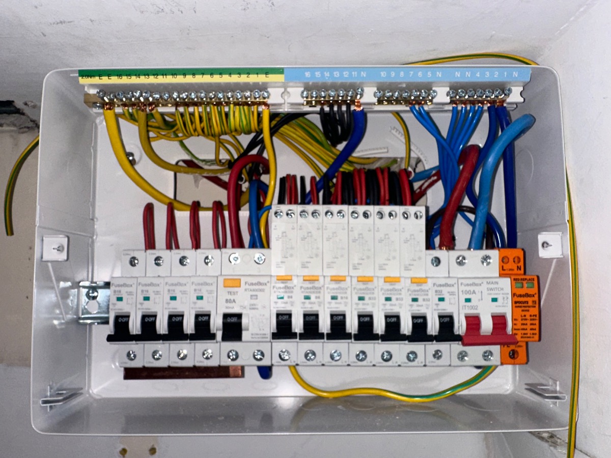 Electrician: Image 14