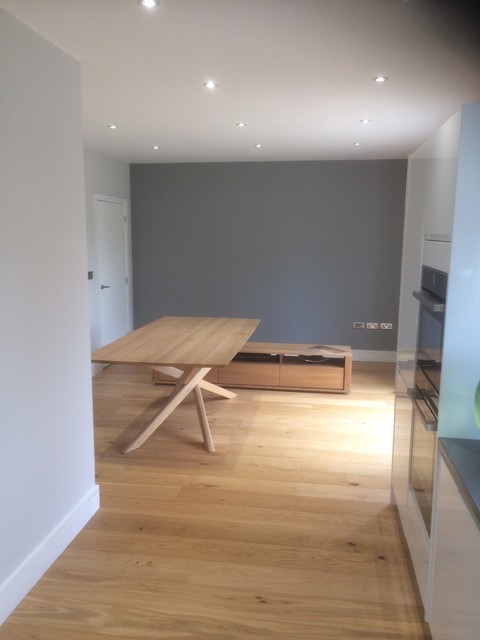 Painter and Decorator: Image 4
