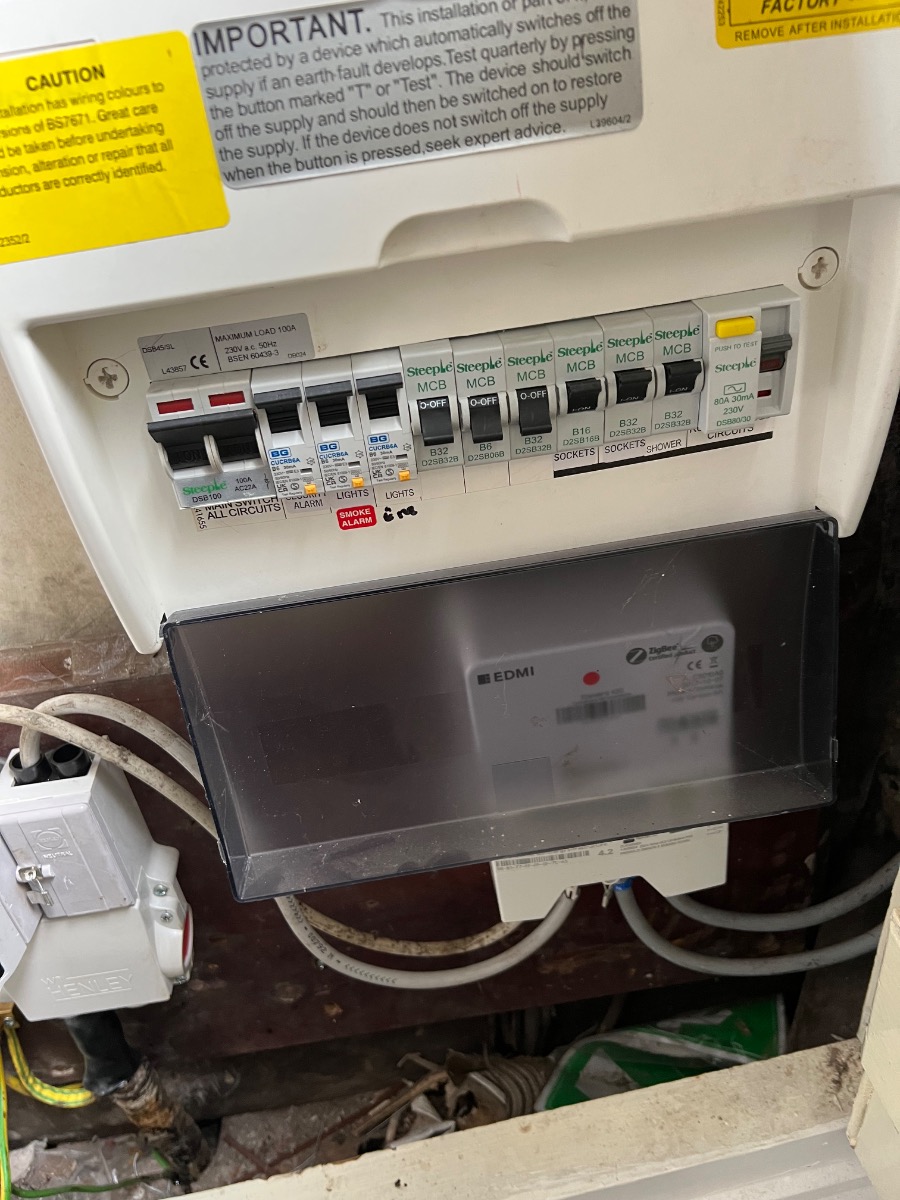 Electrician: Image 58