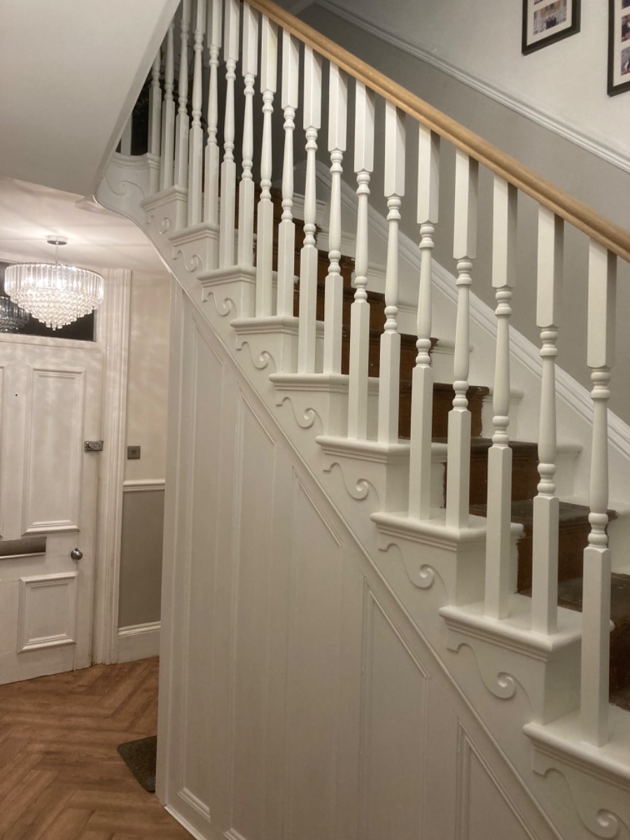 Painter and Decorator: Image 4