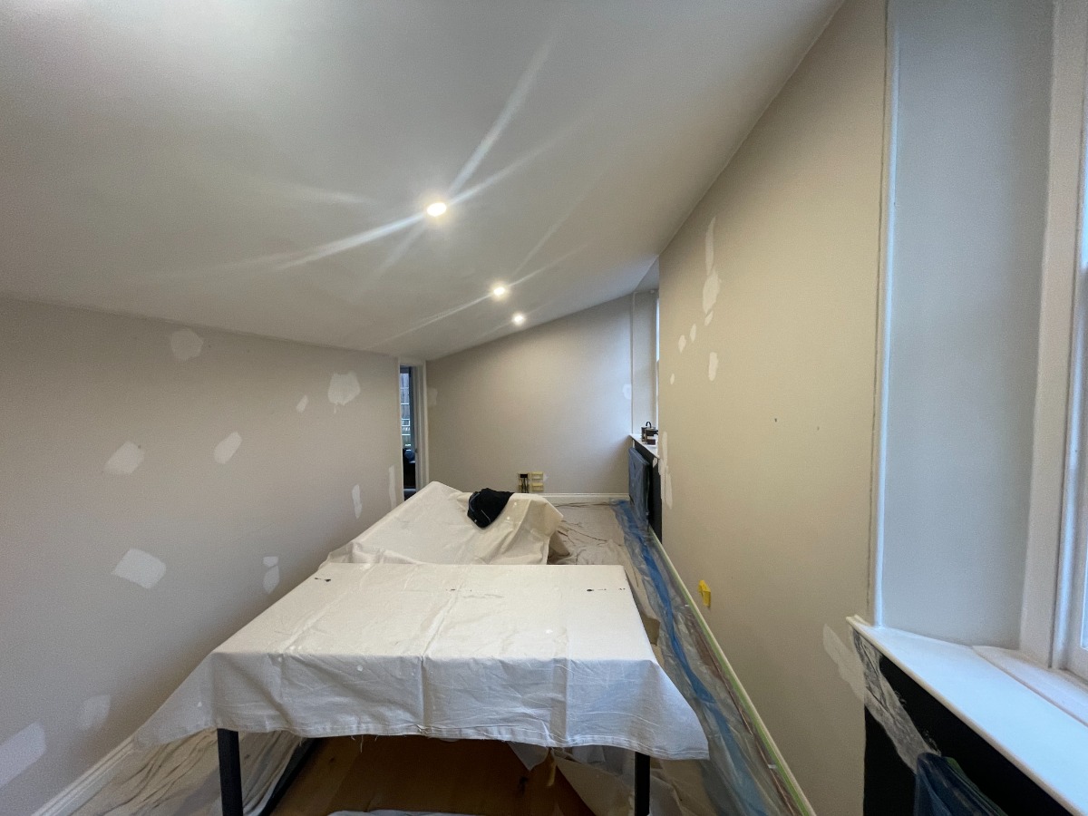 Painter and Decorator: Image 3