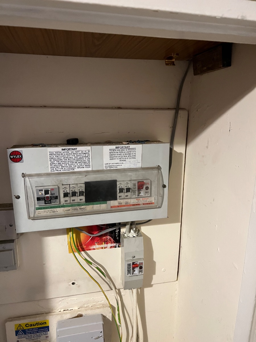 Electrician: Image 46