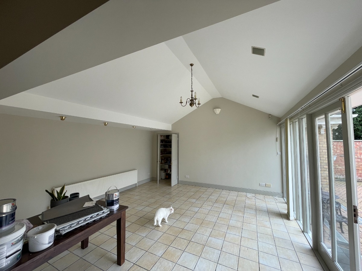 Painter and Decorator: Image 2