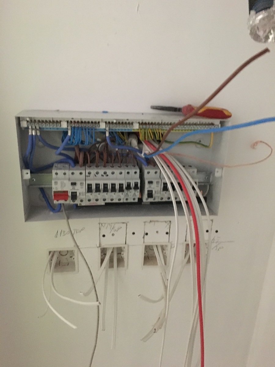 Electrician: Image 15