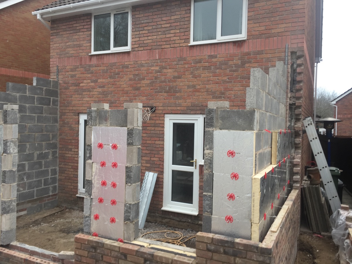 Builder: Image 4
