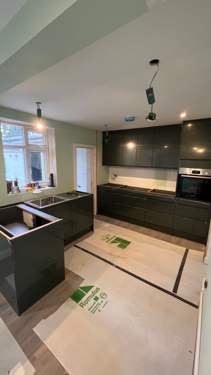 Kitchen Fitter: Image 16