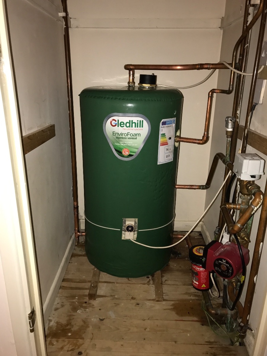 Heating Engineer: Image 4