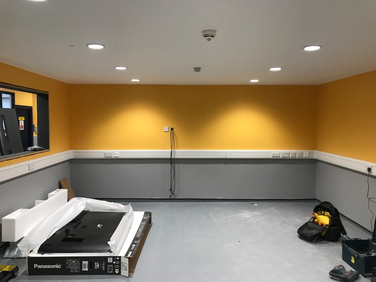 Electrician: Image 4