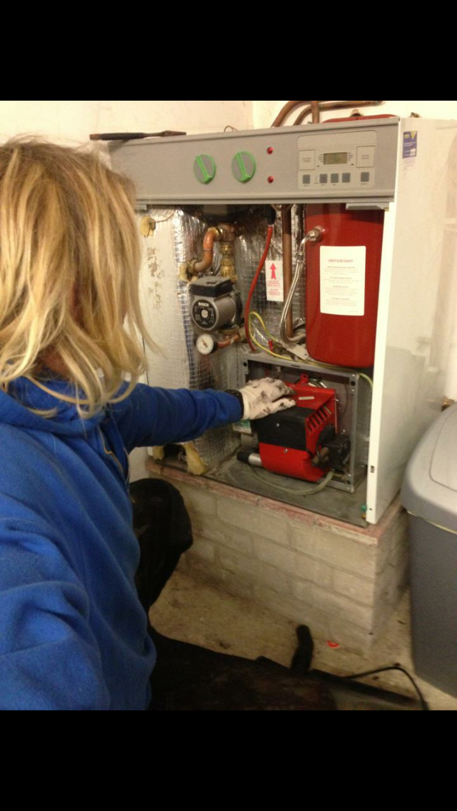 Heating Engineer: Image 2