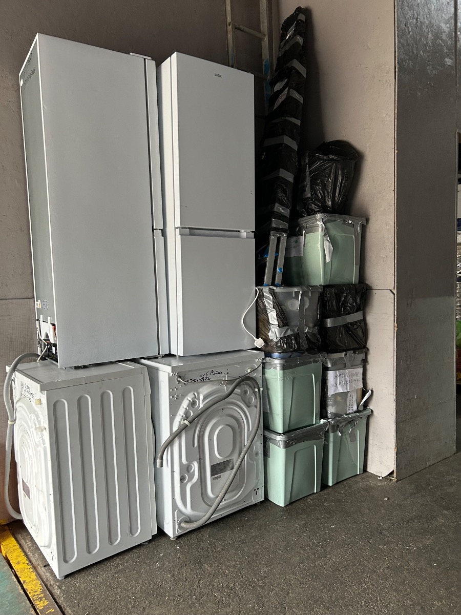 Removals and Storage: Image 34