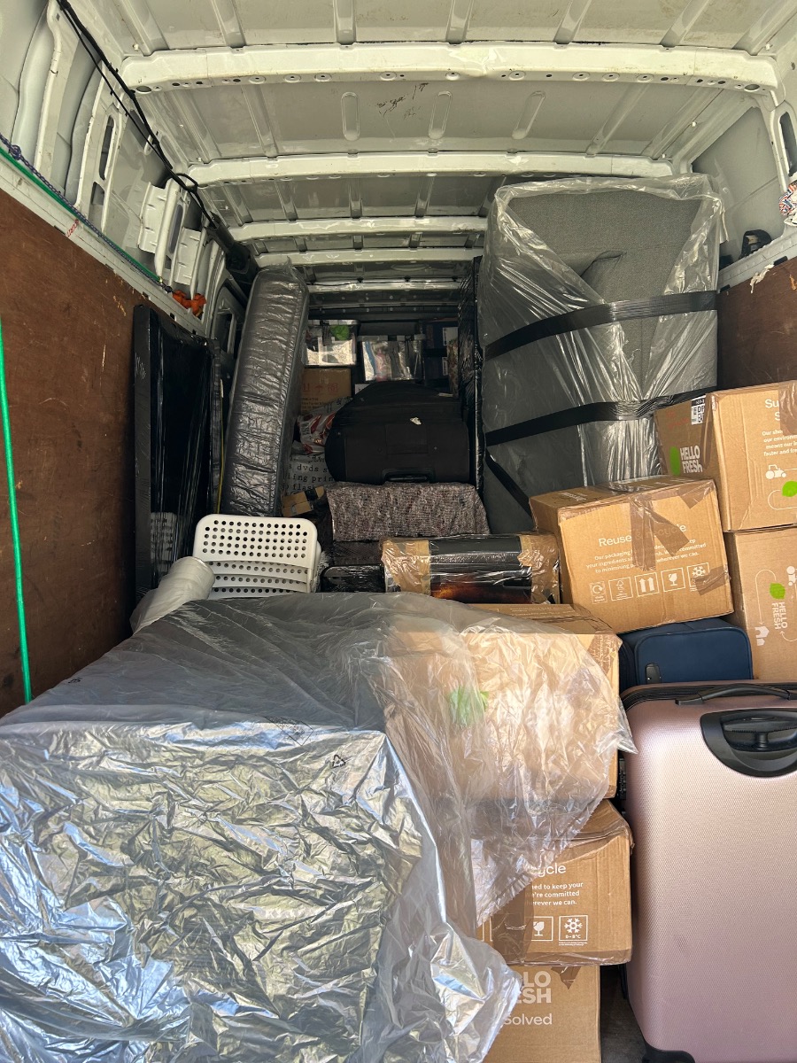 Removals and Storage: Image 16