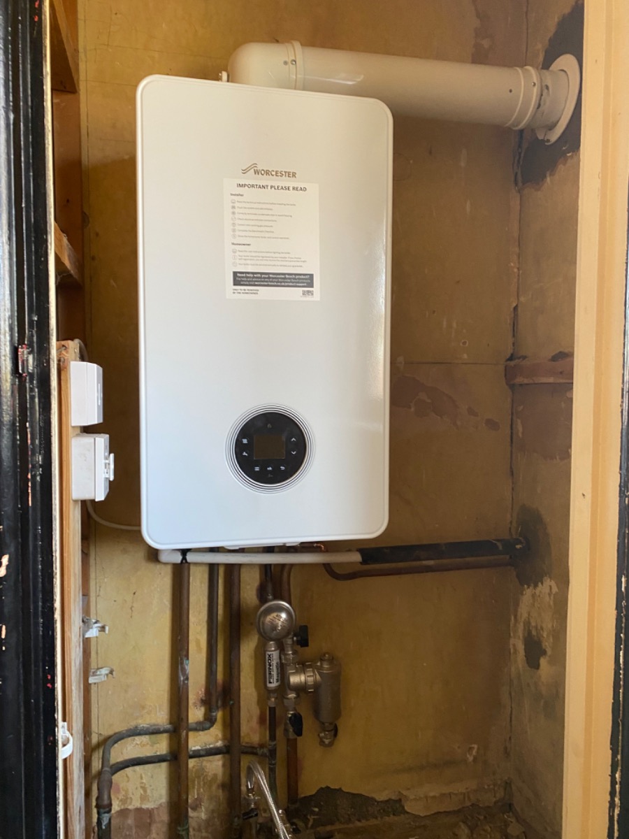 Heating Engineer: Image 32