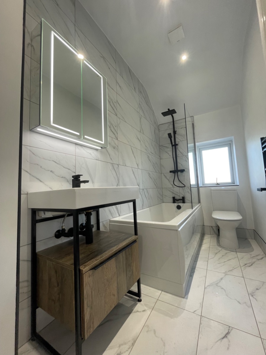 Bathroom Fitter: Image 3