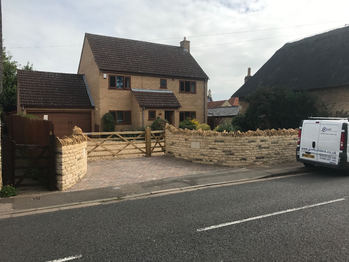 Longthorpe, garden wall and landscaping 