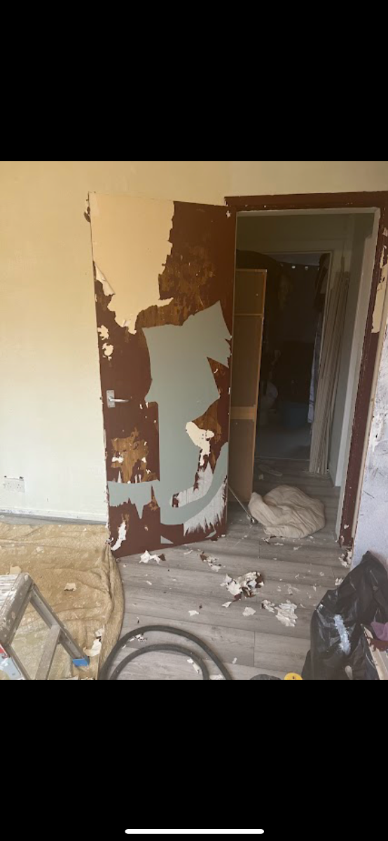 Painter and Decorator: Image 15