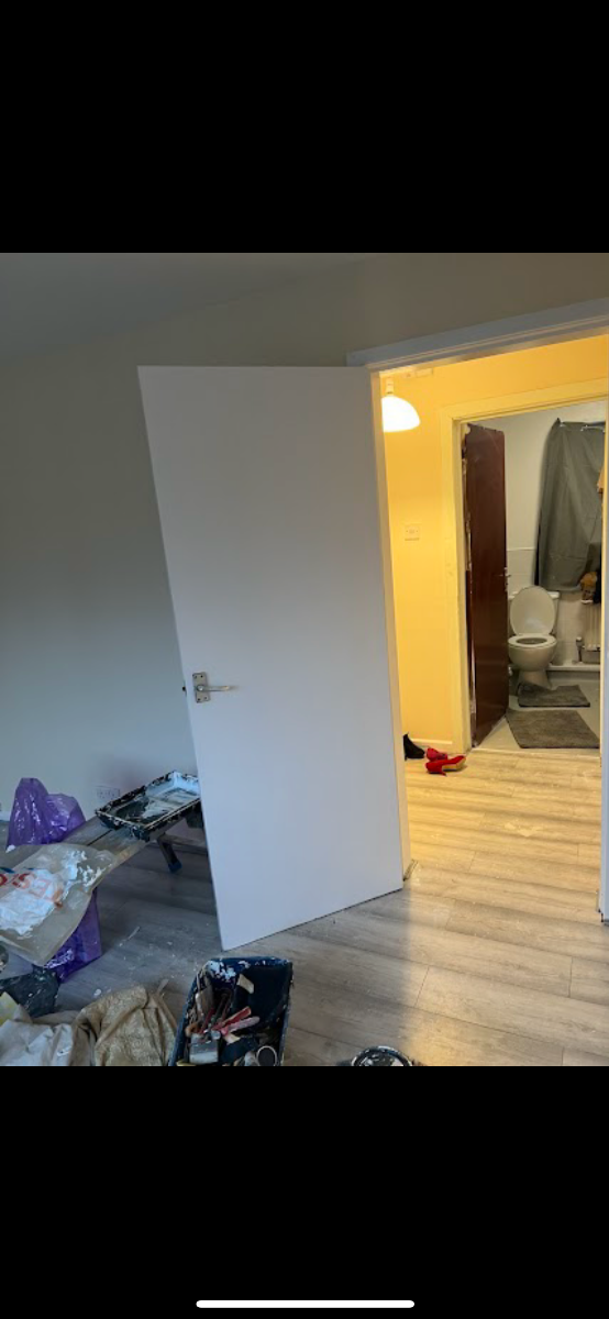 Painter and Decorator: Image 14