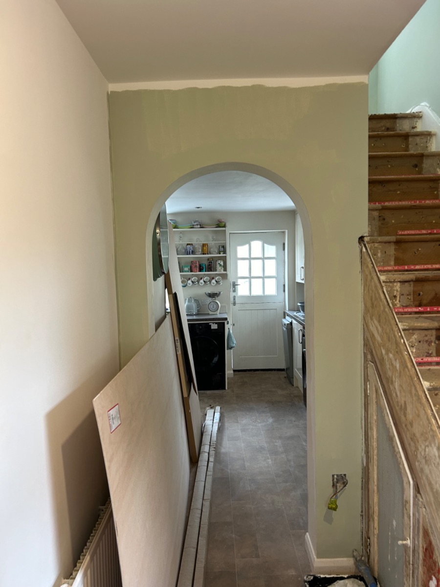 Painter and Decorator: Image 2
