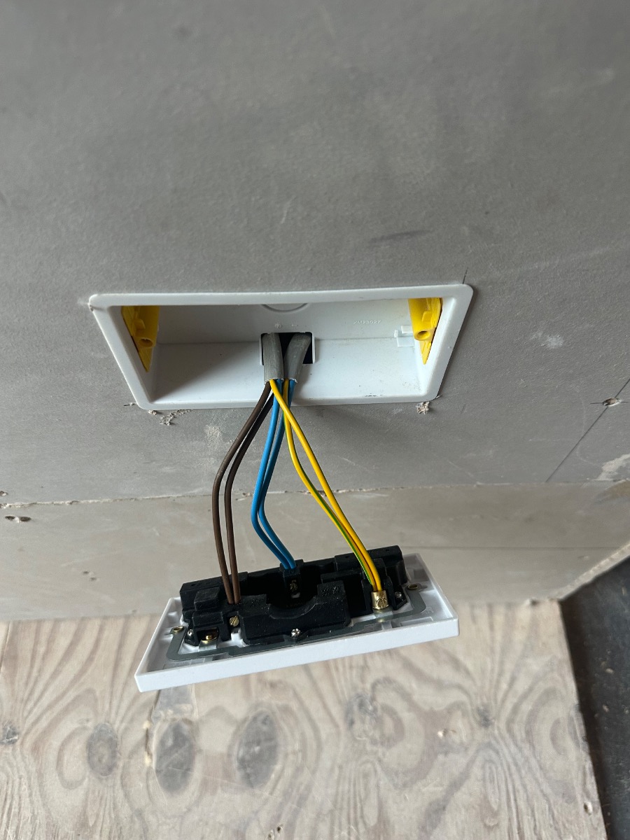Electrician: Image 4