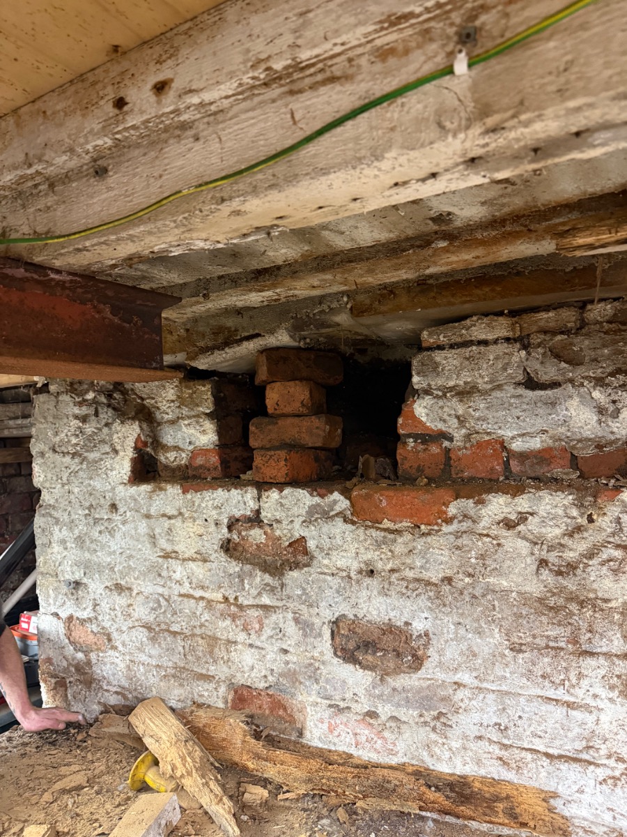 Builder: Image 3