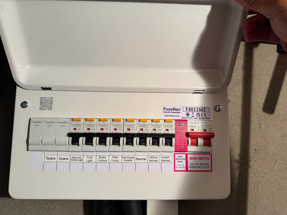 Electrician: Image 4