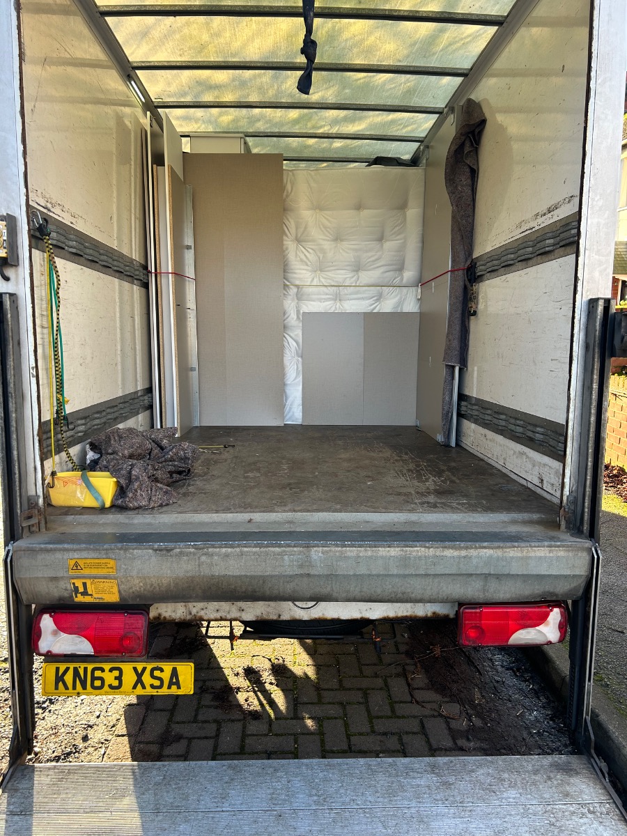 Removals and Storage: Image 1