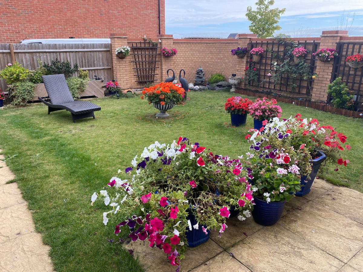 Landscaper: Image 1