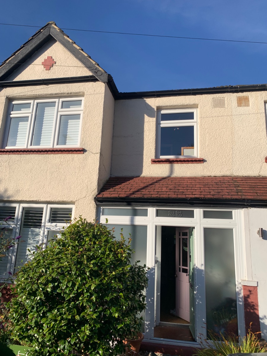 Painter and Decorator: Image 1