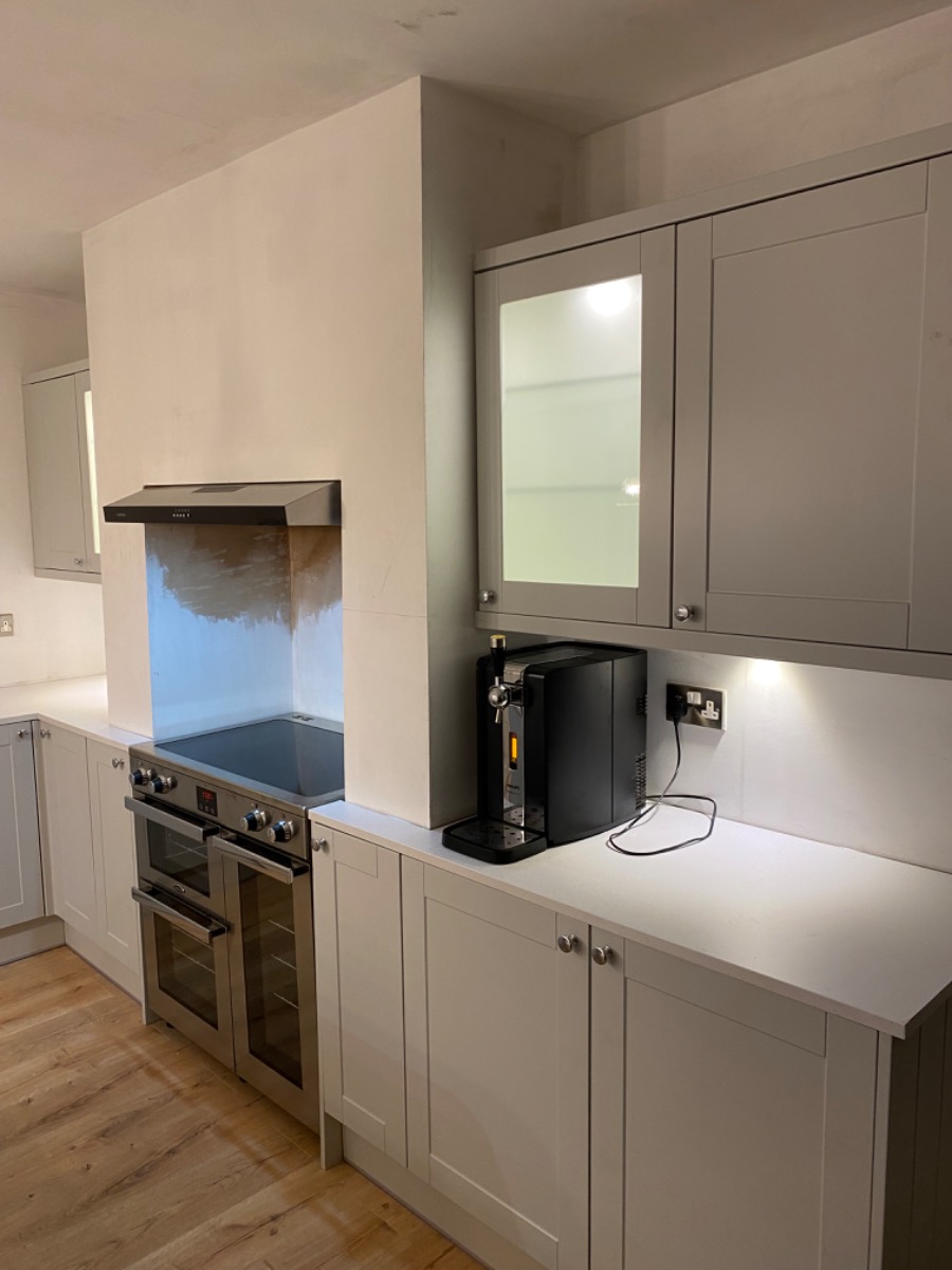 Kitchen Fitter: Image 3