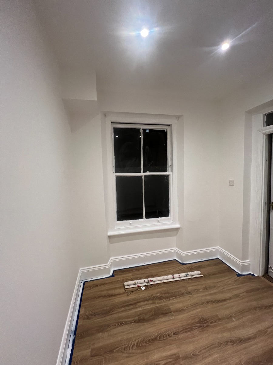 Painter and Decorator: Image 3
