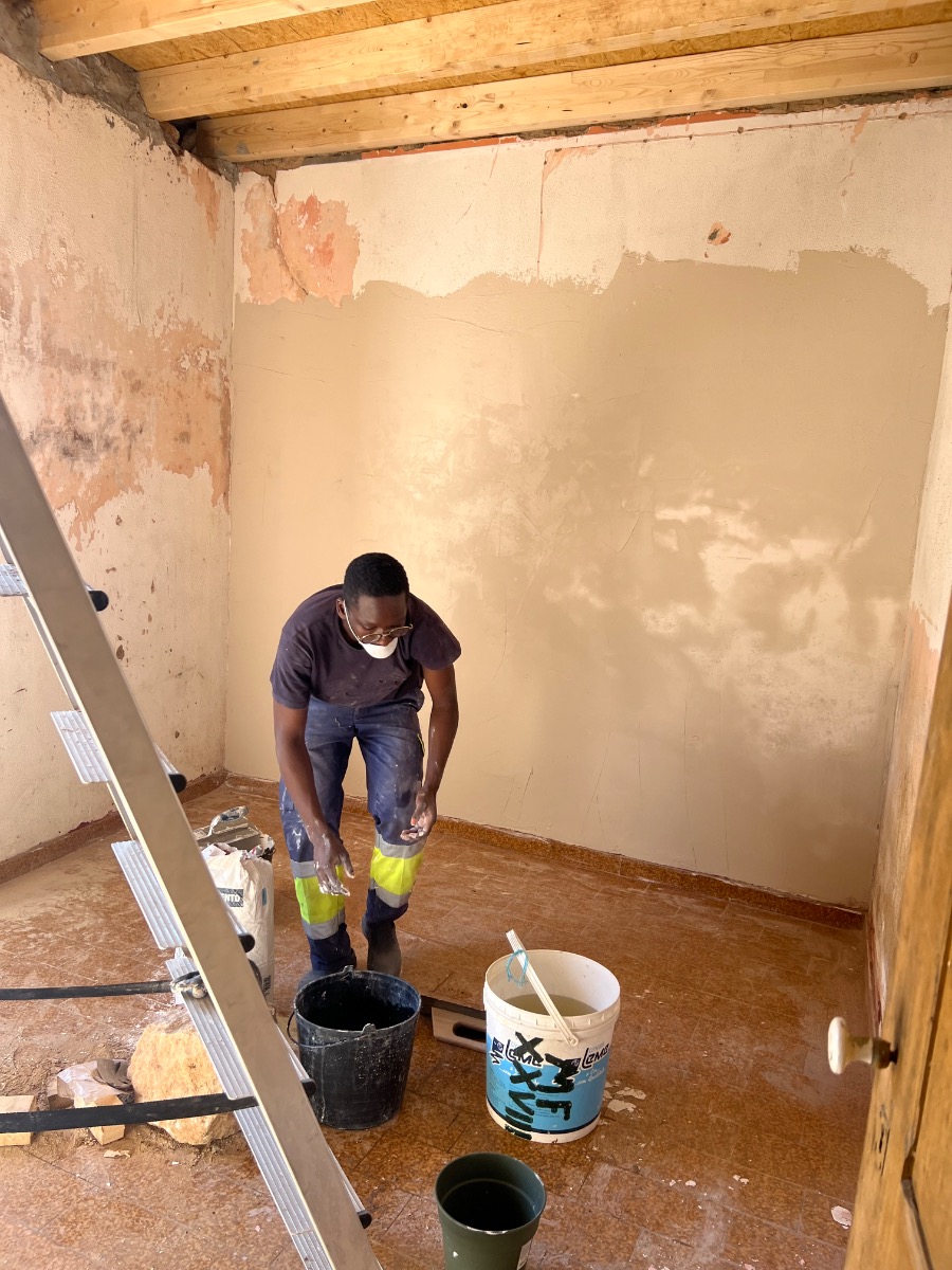 Painter and Decorator: Image 6