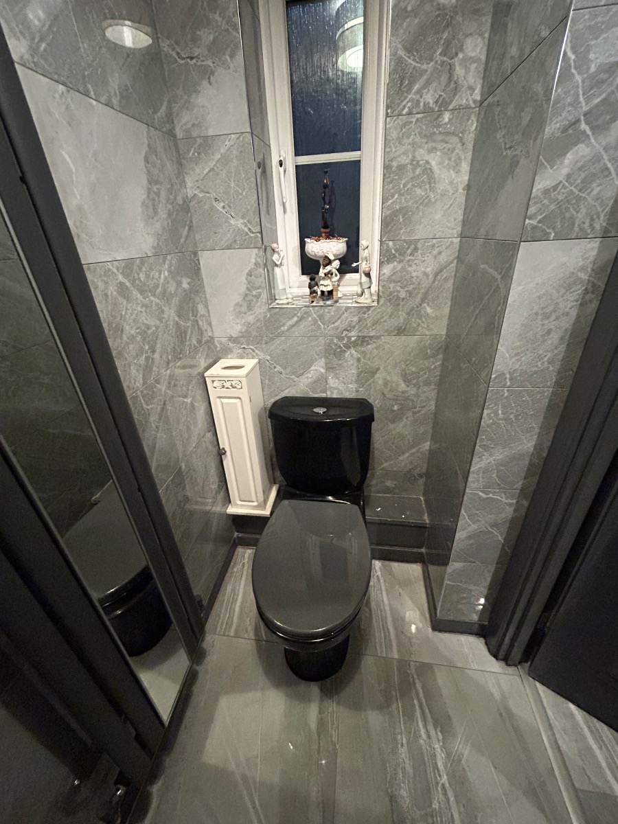 Bathroom Fitter: Image 3