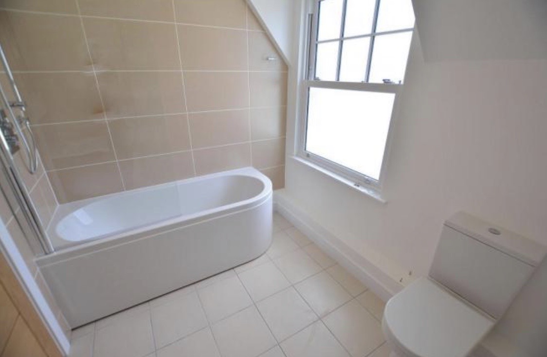 Bathroom Fitter: Image 5
