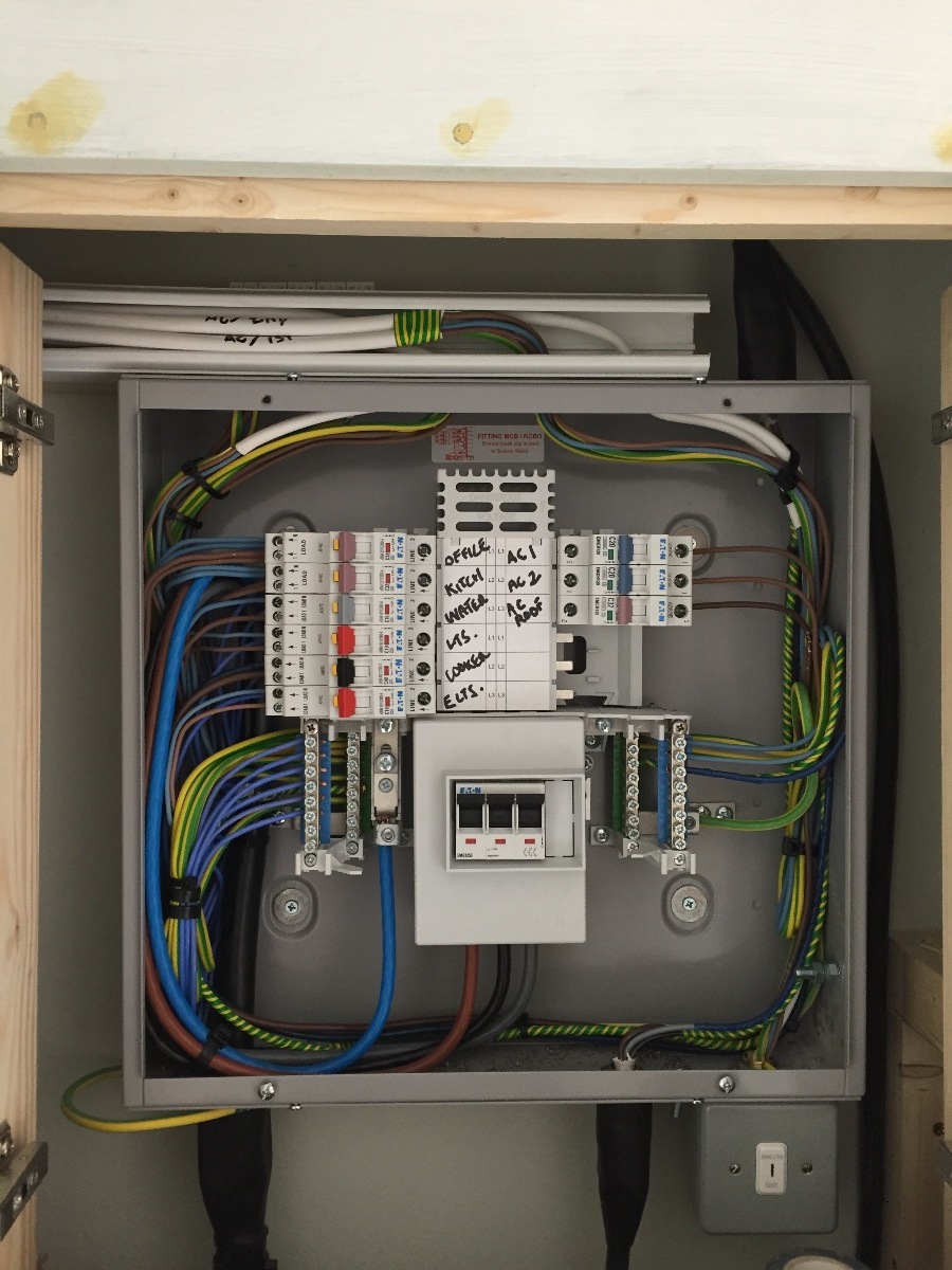 Electrician: Image 10