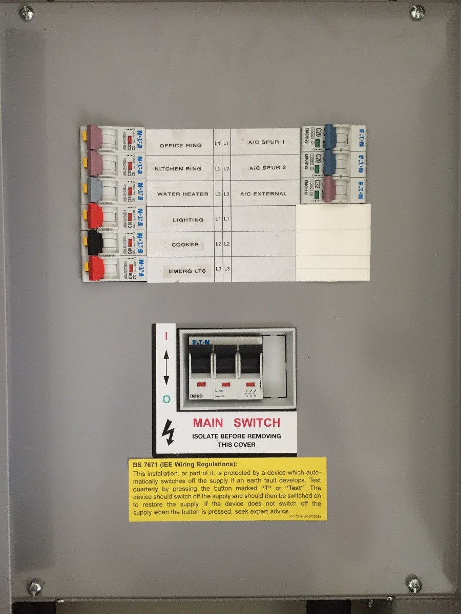 Electrician: Image 12