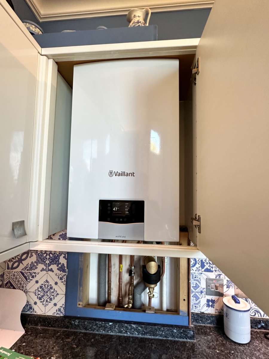 Heating Engineer: Image 4