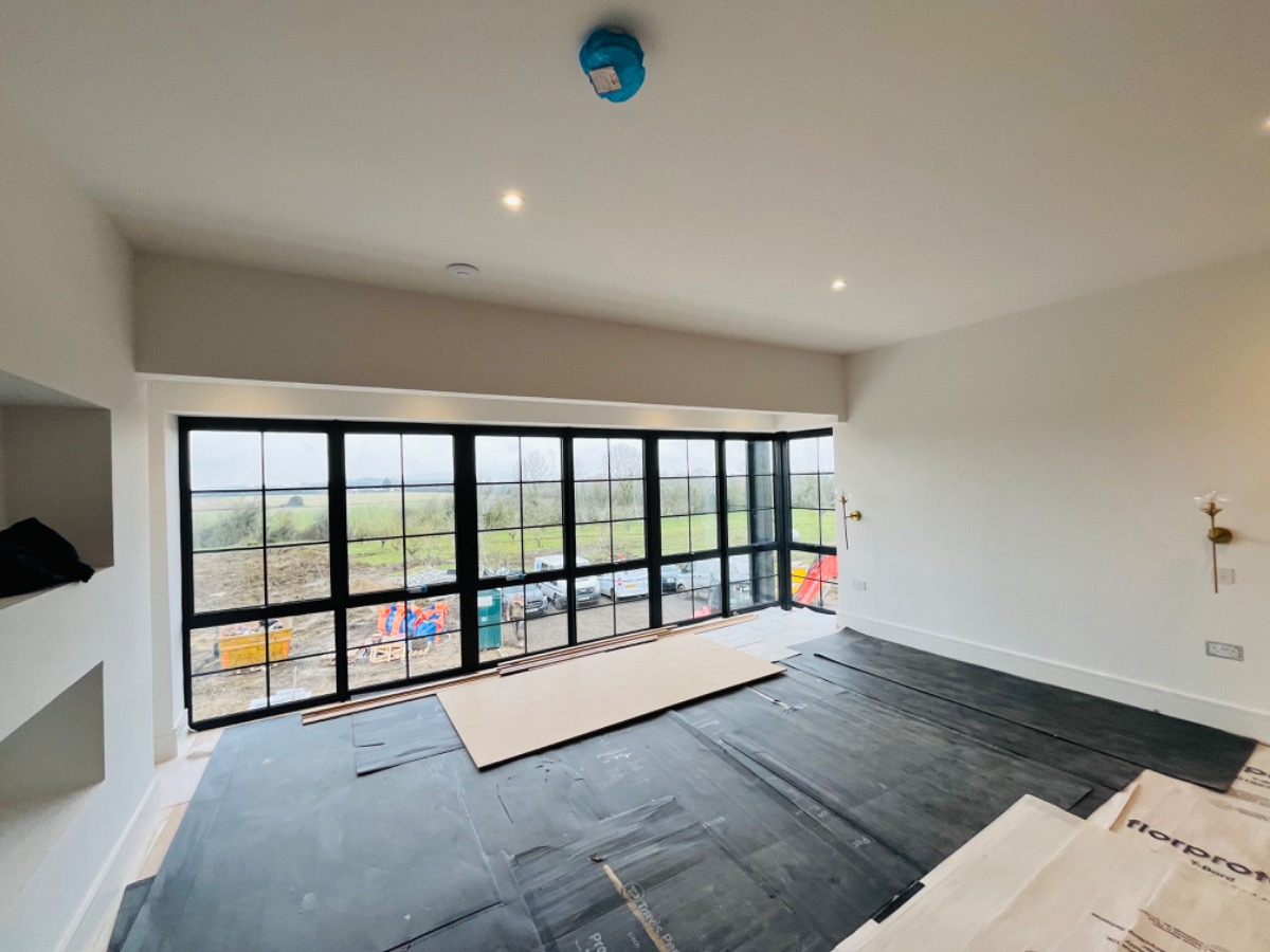 Painter and Decorator: Image 1