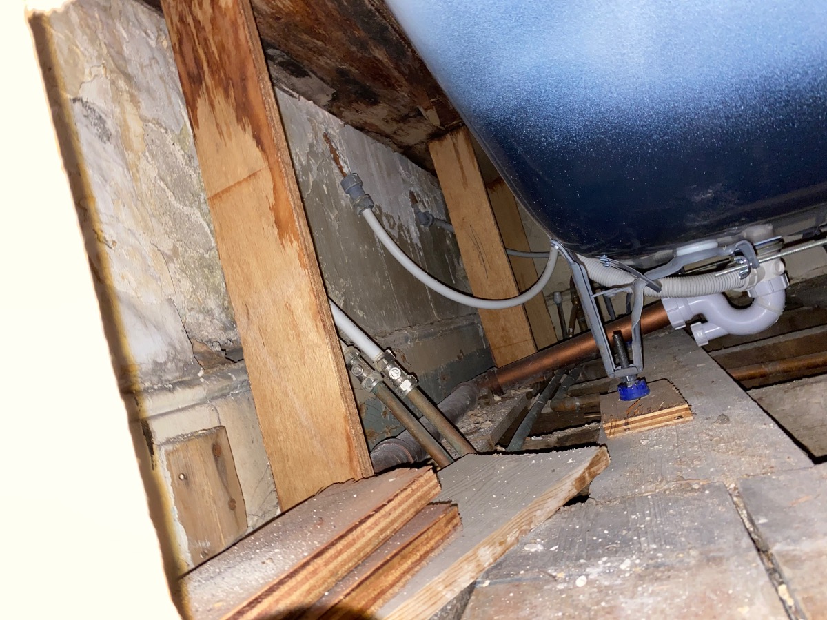 Bathroom Fitter: Image 1