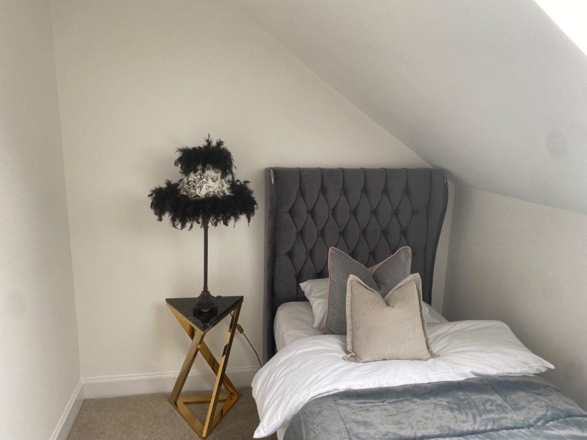 Painter and Decorator: Image 19