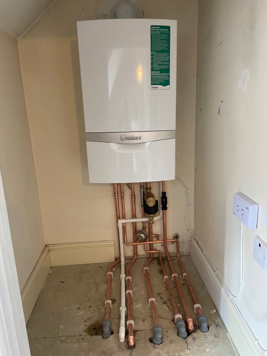 Heating Engineer: Image 4