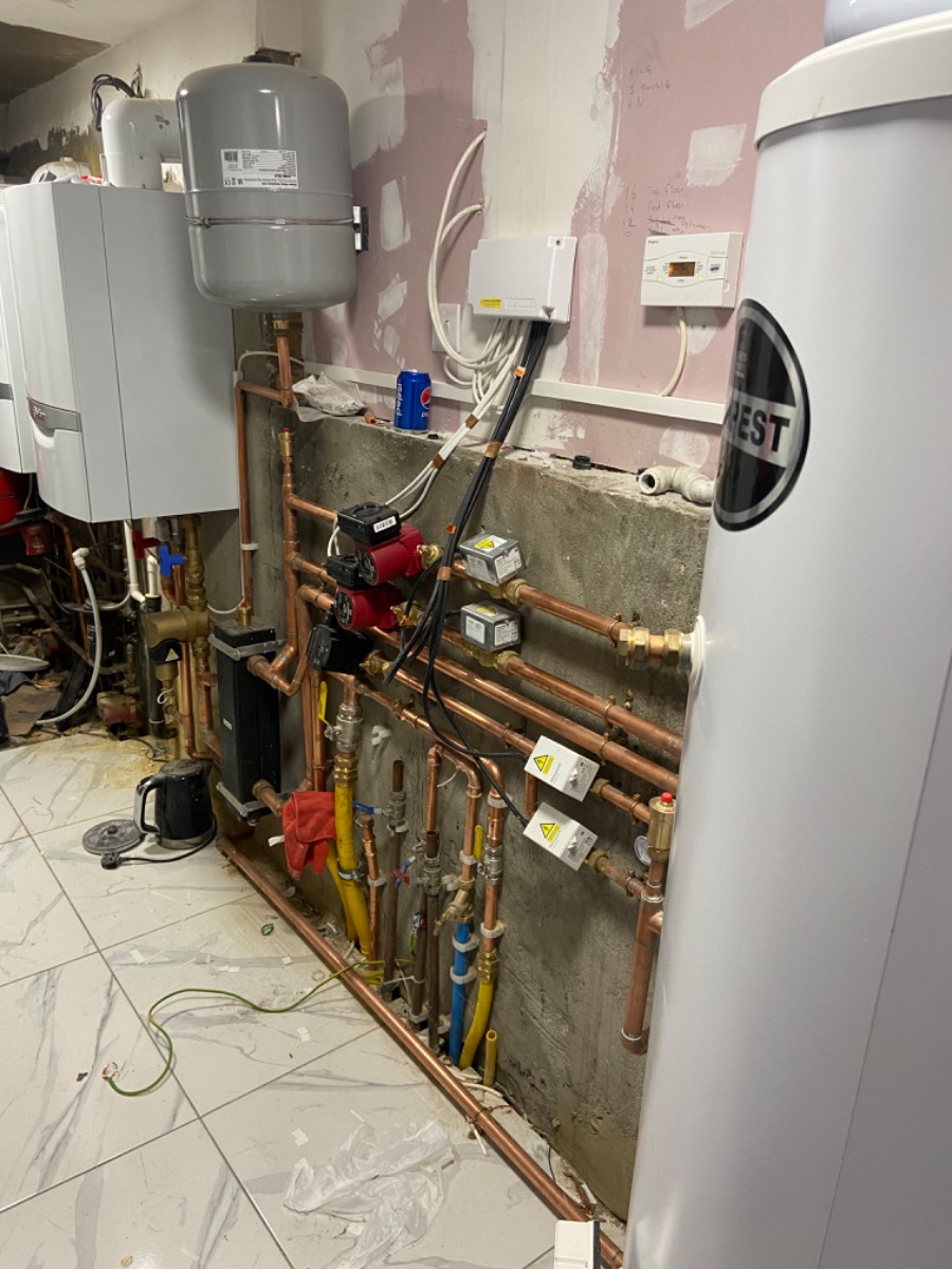 Heating Engineer: Image 3