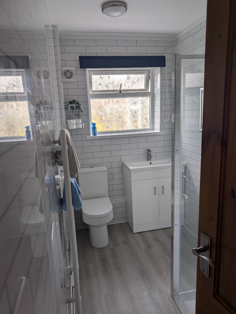 Bathroom Fitter: Image 2
